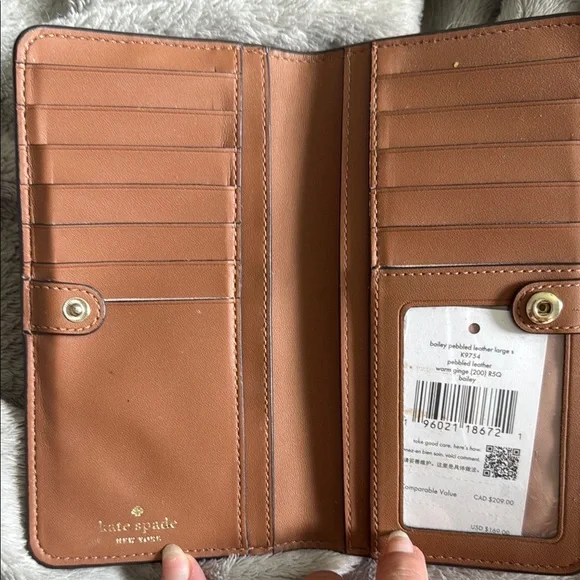 Kate Spade Tan Leather Wallet with Gold Logo - Picture 3 of 3